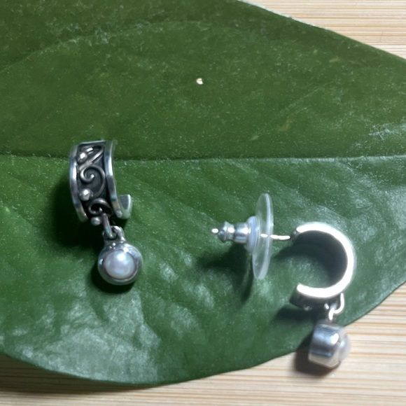 Handmade Silver and Genuine Pearl Earrings - Picture 5 of 6